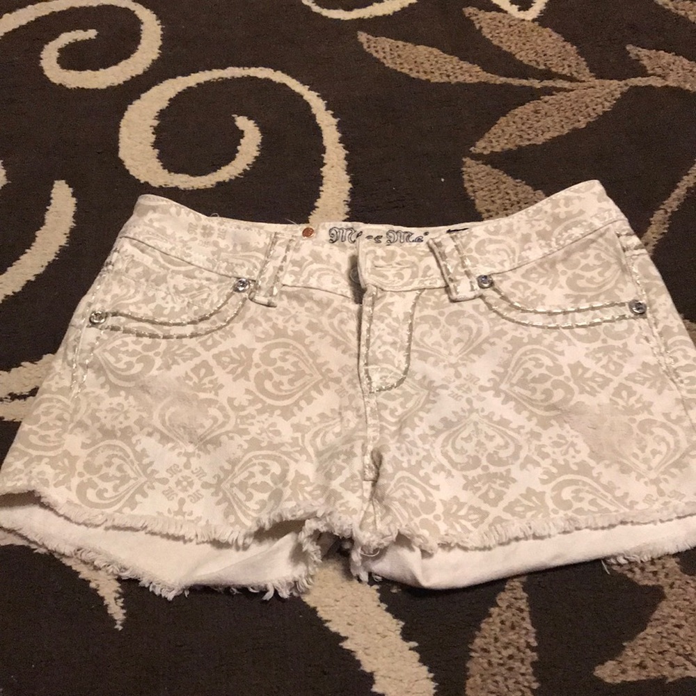 Miss me shorts